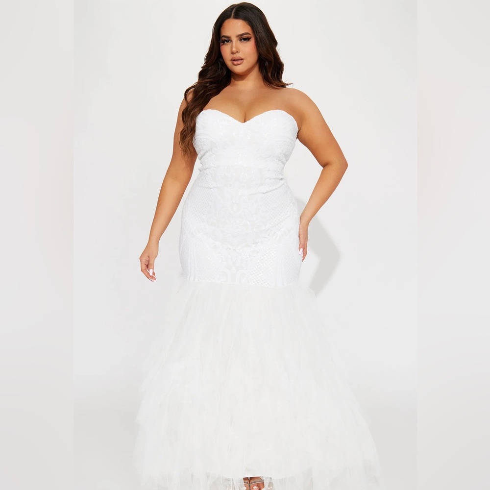 Fashion Nova White Strapless Dress